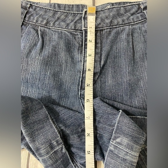 Guess Jeans Modele Womens Size 30 Rolled Hem Jean Shorts - Picture 6 of 7